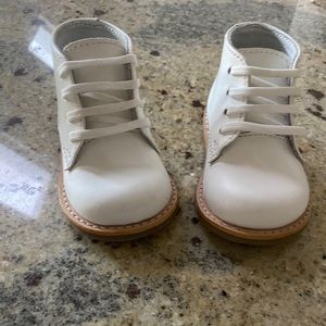 Baby walking shoes